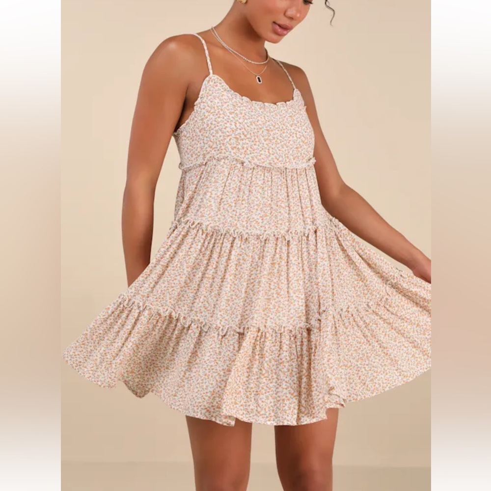 IVY Sitting in the Sun Ivory Floral Print Ruffled Babydoll Dress size Medium